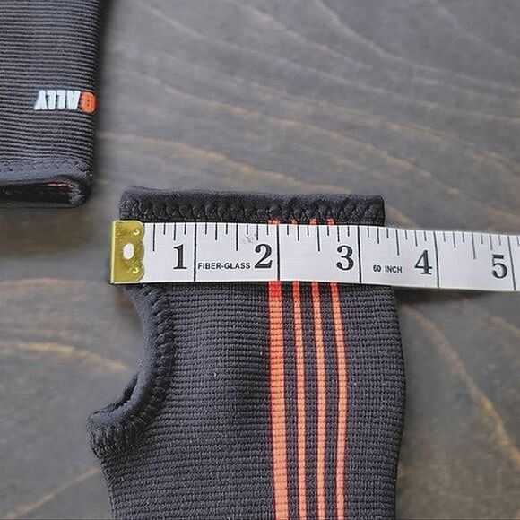 NWT NeoAlly® Wrist & Forearm Compression Sleeves Pair size S - Picture 11 of 14